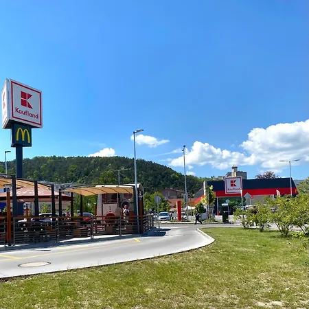 Apartament Elysian 1 *