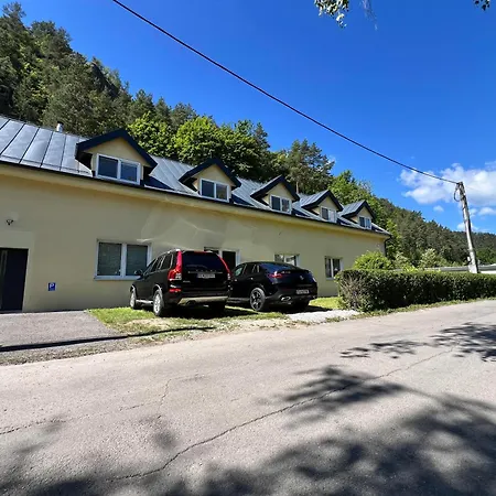 Elysian 1 Apartament Trenčín