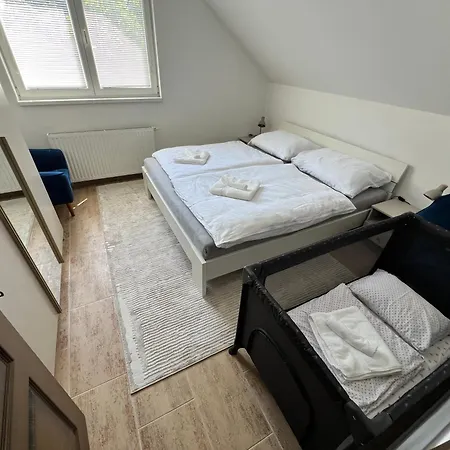 Apartament Elysian 1 *